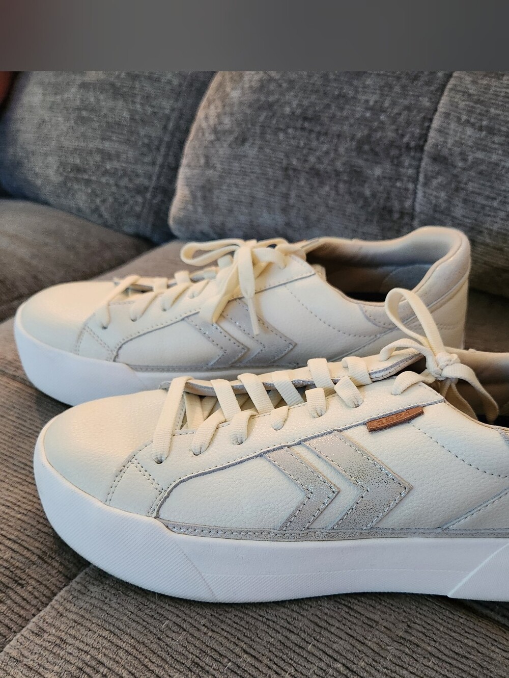 Women's DrScholls Cream Leather Low-Top Platform Sneakers